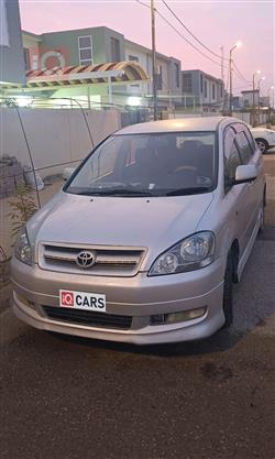 تويوتا إبسم